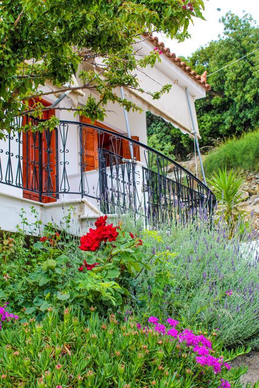Guesthouse Lykourgos Mavrommátion Dış mekan fotoğraf